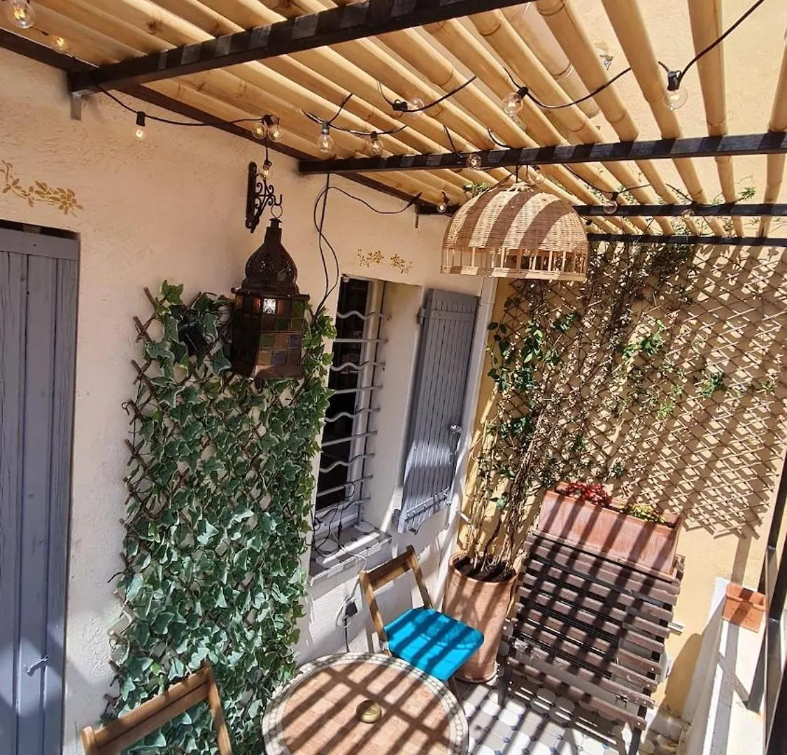 Lovely Apartment With A Rooftop View In Aix Aix-en-Provence